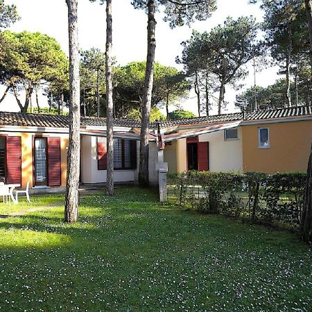Villa Beethoven Lignano Sabbiadoro Eksteriør billede