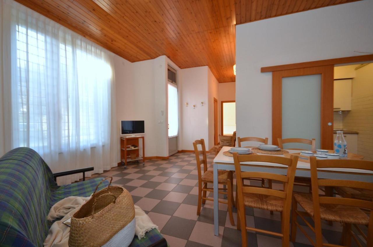 Villa Beethoven Lignano Sabbiadoro Eksteriør billede