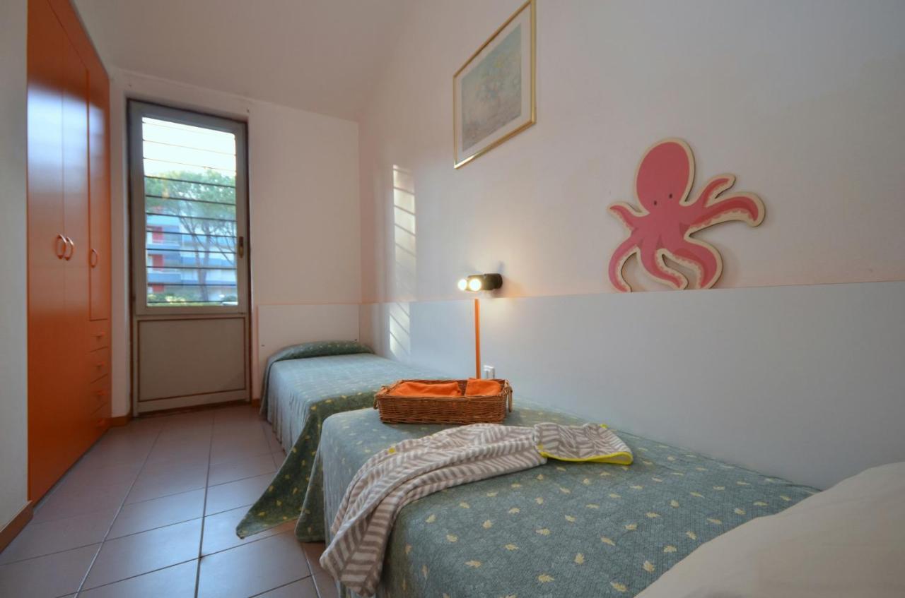 Villa Beethoven Lignano Sabbiadoro Eksteriør billede